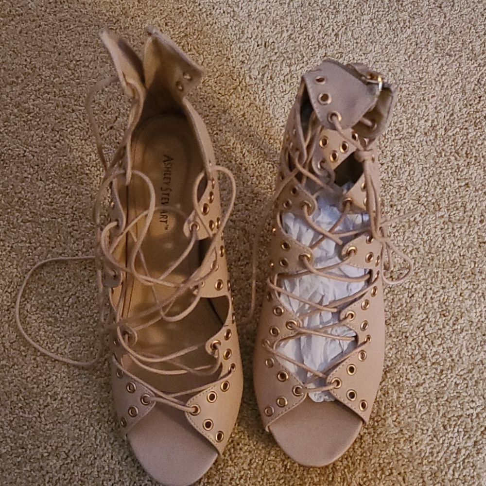 Lace up heels